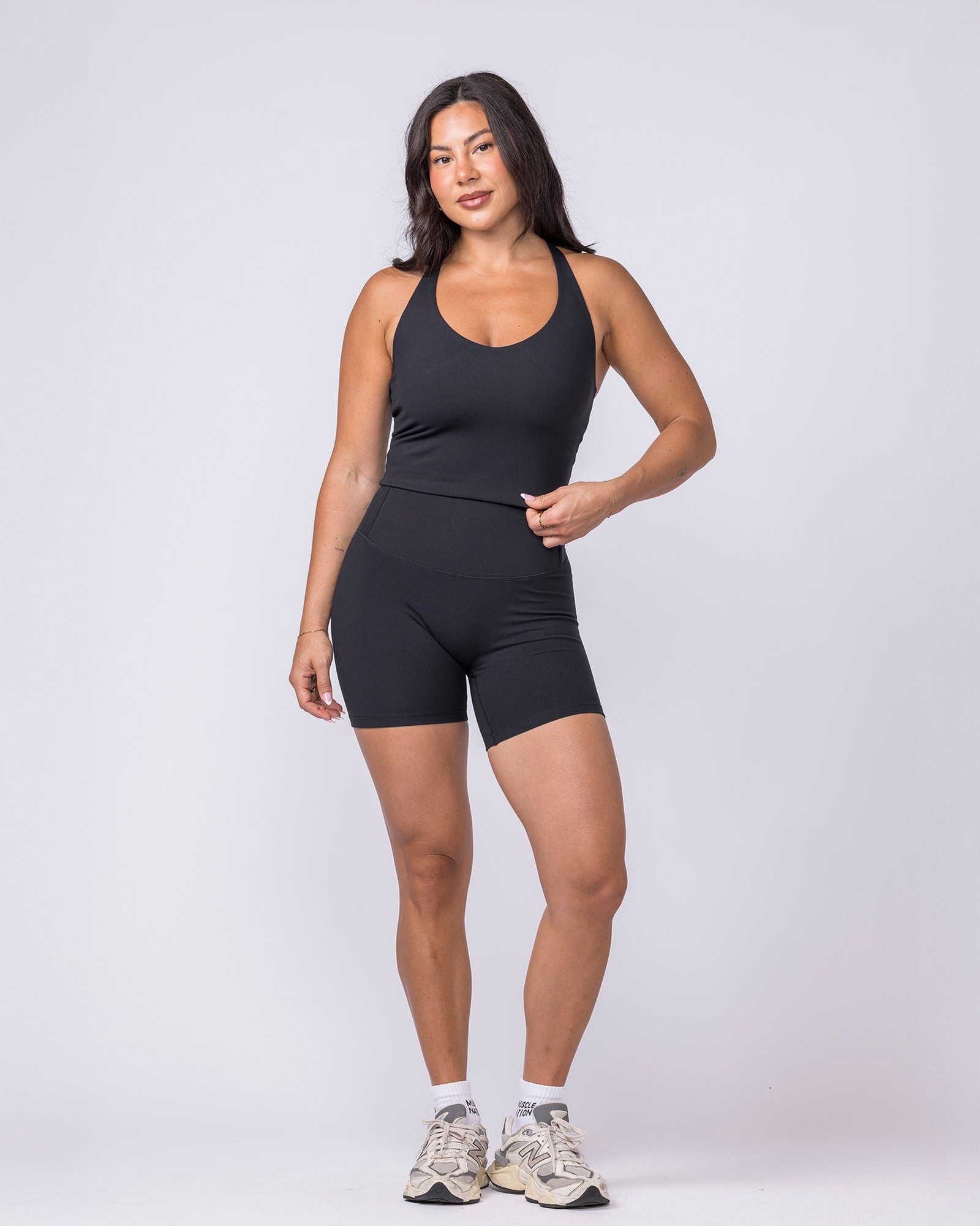 Everyday Form Cropped Tank - Black