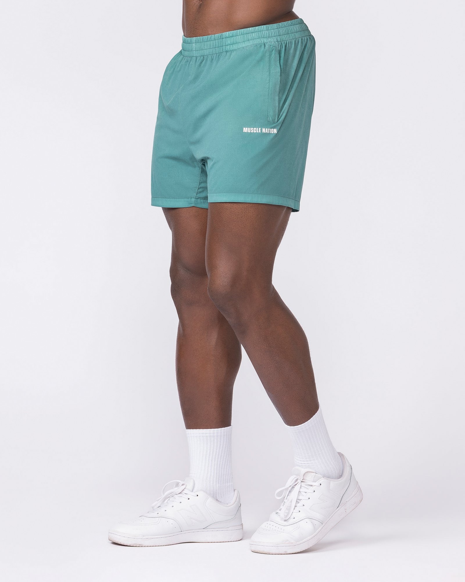 Essential Vintage 3.5" Active Shorts - Washed Leaf