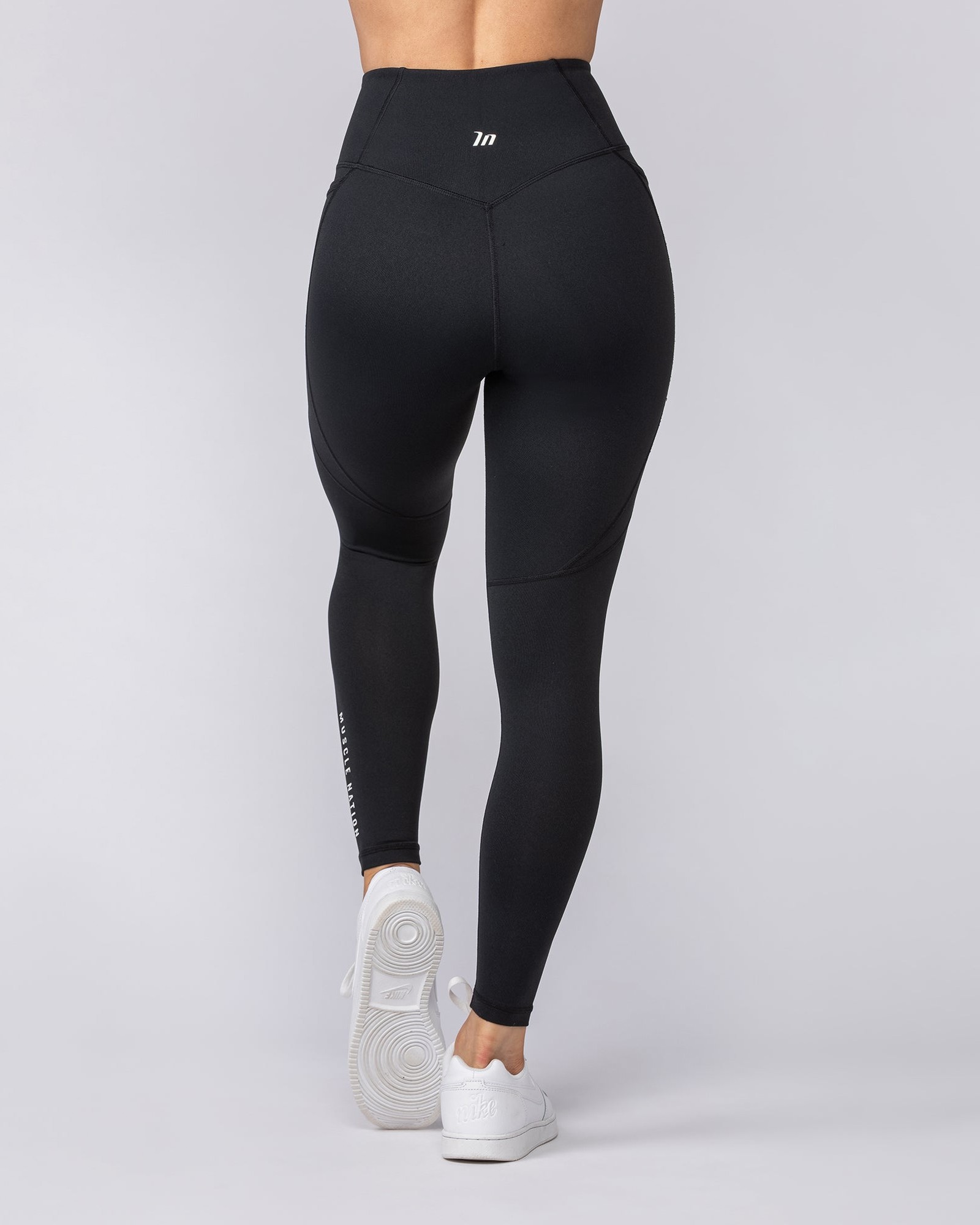 Signature Boost Pocket Ankle Length Leggings - Black