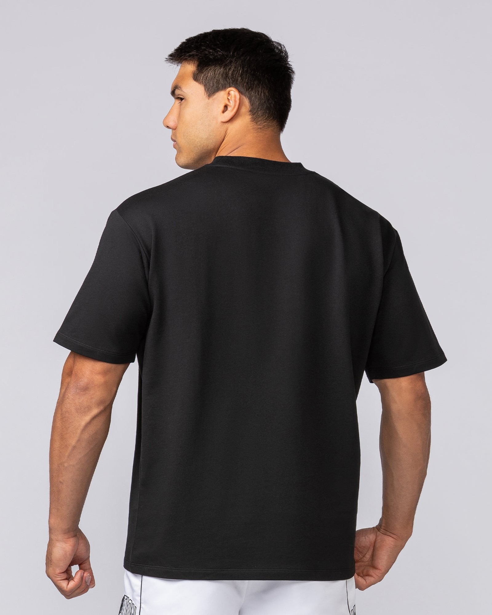 Essential Regular Fit Tee - Black