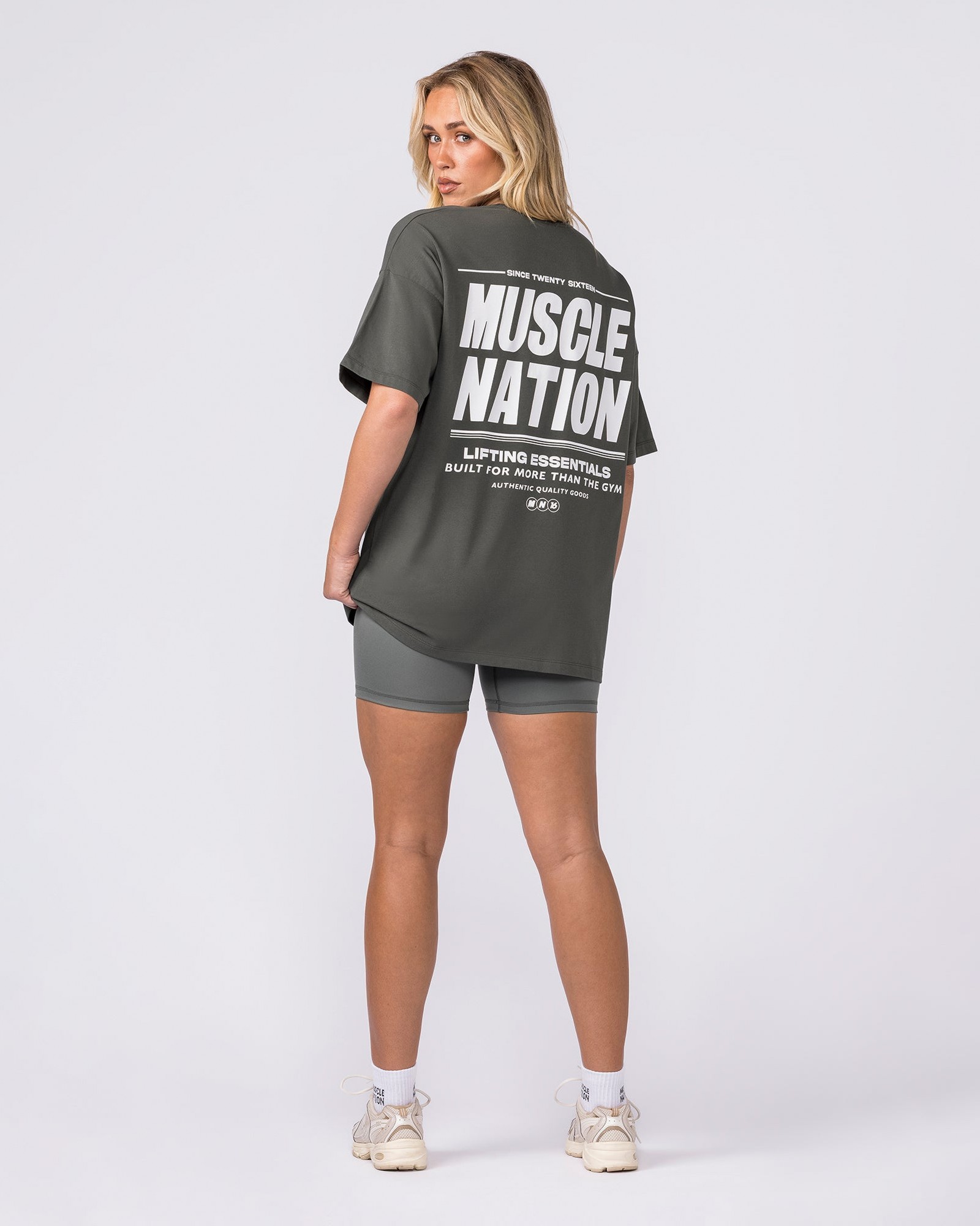 Kick-Start Oversized Tee - Dark Botanica