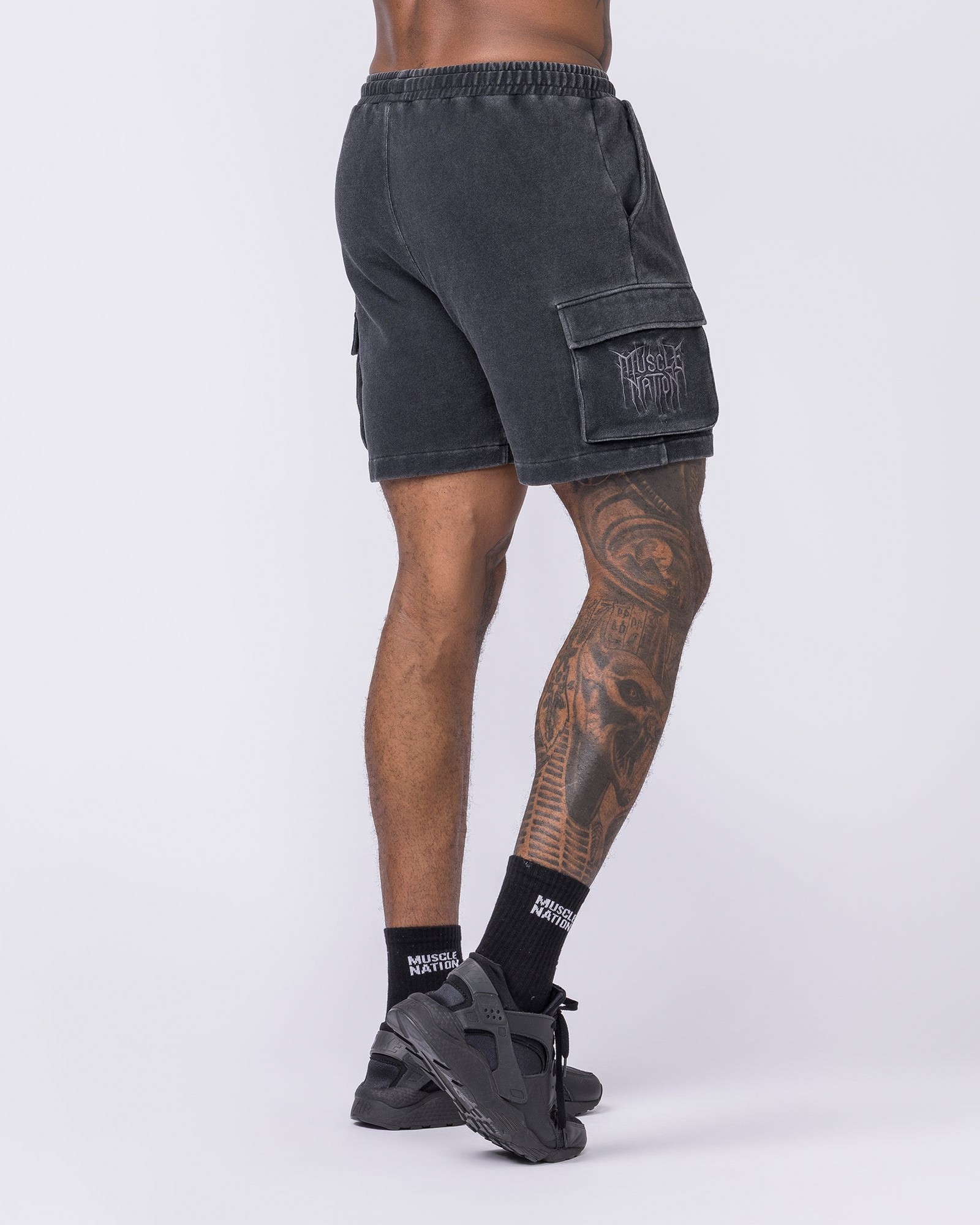 Weekender Vintage Cargo 5" Shorts - Washed Black