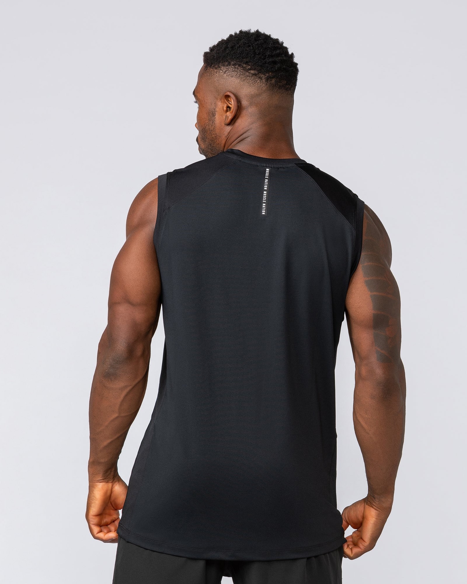 Ventilation Tank - Black