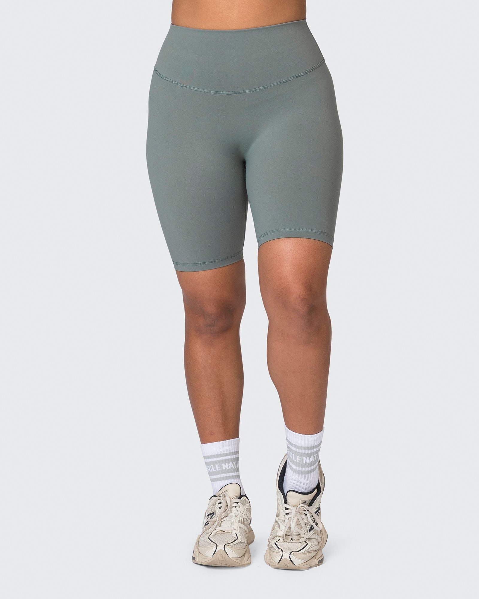 Ultra Signature Referee Length Shorts - Botanica