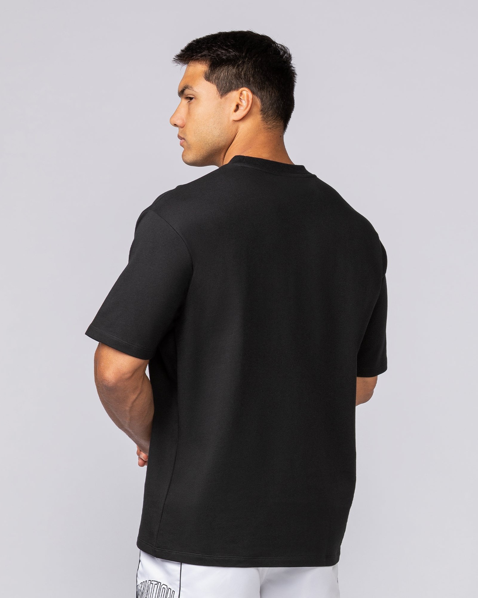 Essential Regular Fit Tee - Black