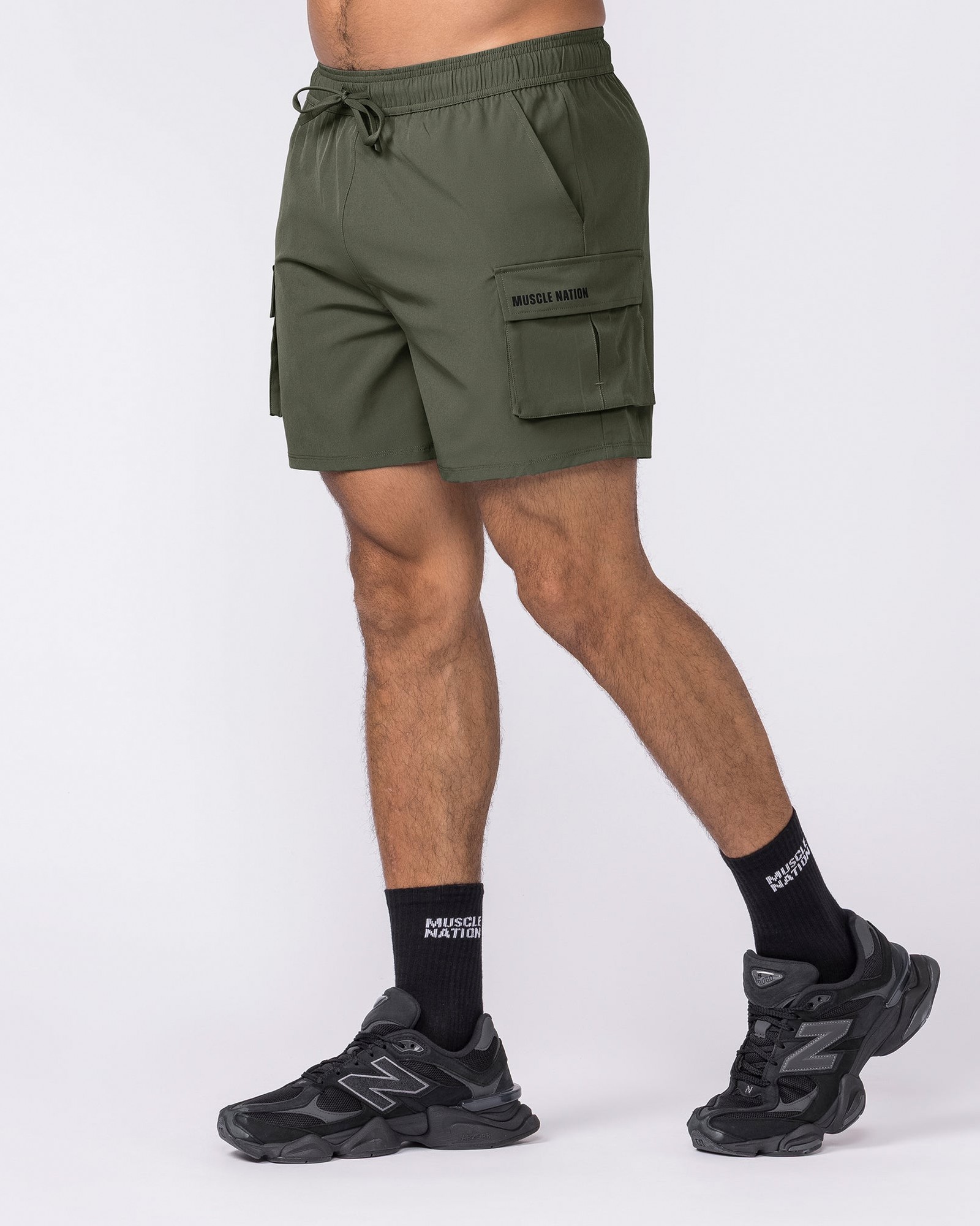 Active Cargo 5" Shorts - Dark Khaki