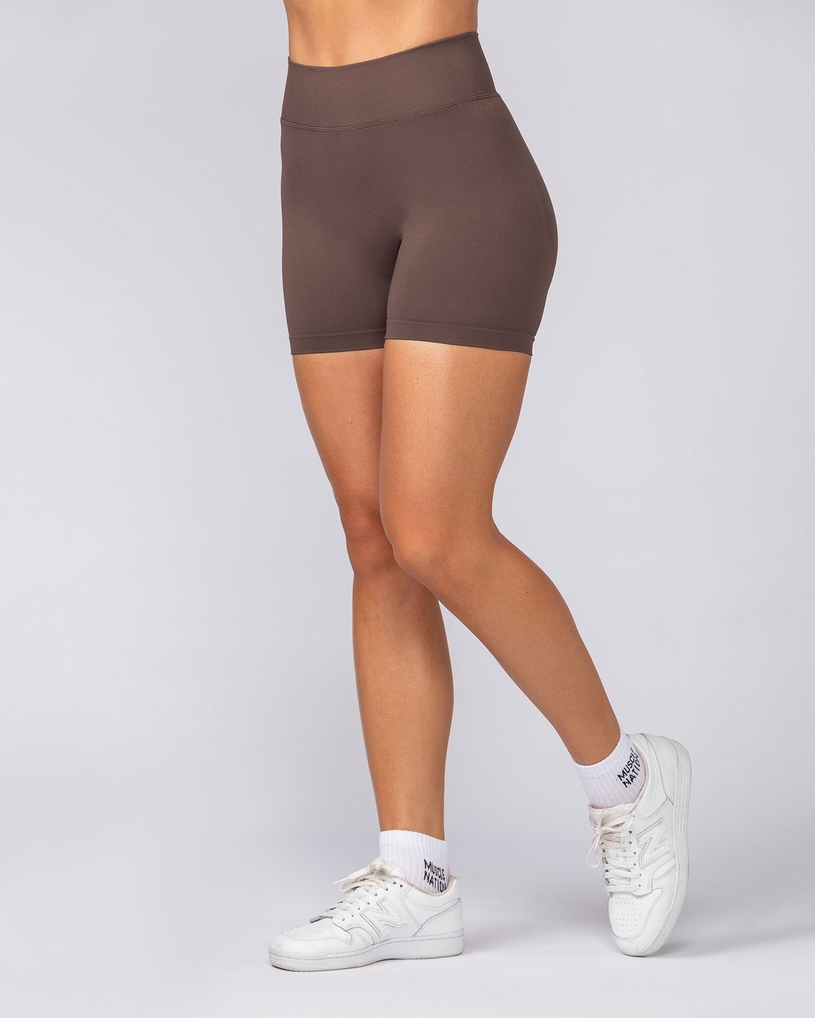 Sculpt Seamless Midway Shorts - Cola