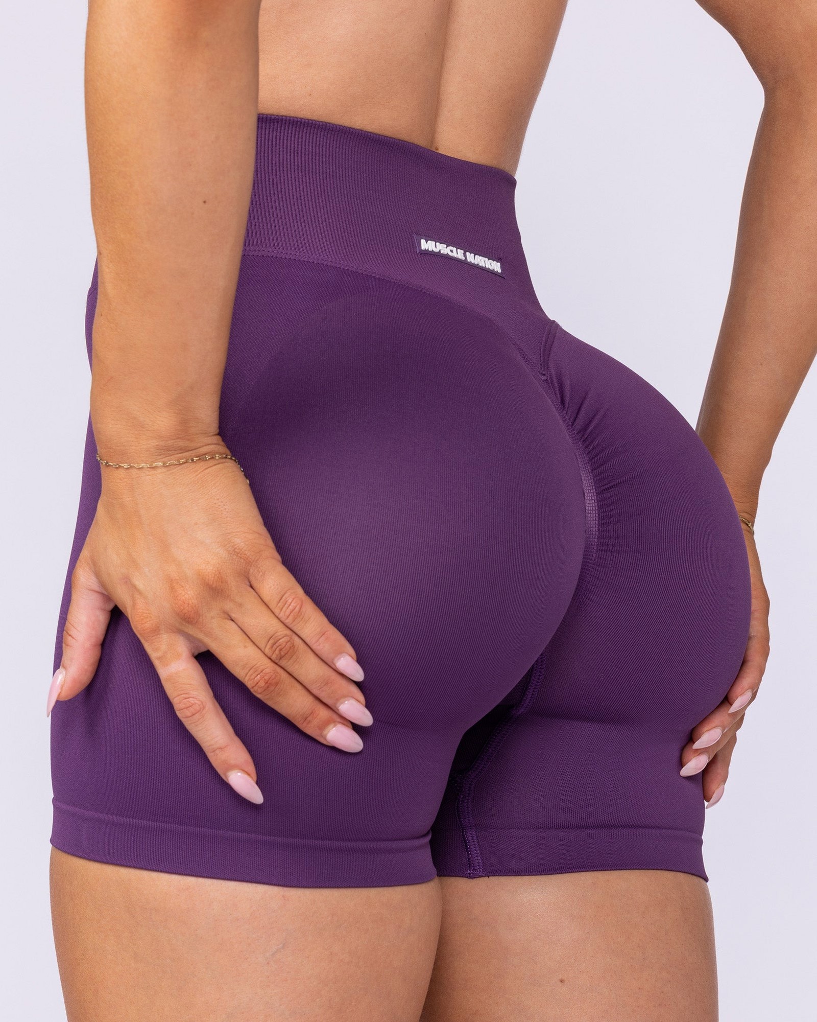 Sculpt Seamless Midway Shorts - Nightshade