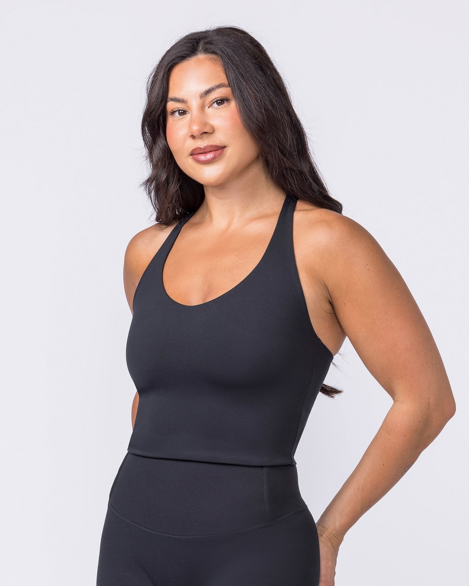Everyday Form Cropped Tank - Black