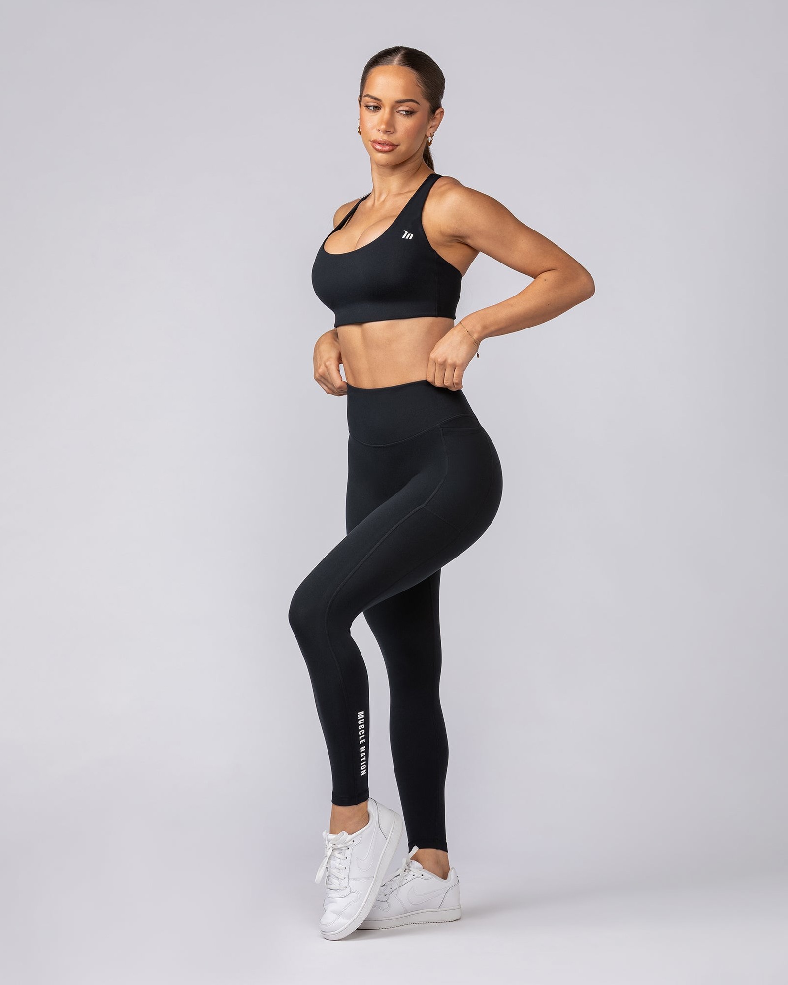 Everyday Pocket Ankle Length Leggings - Black
