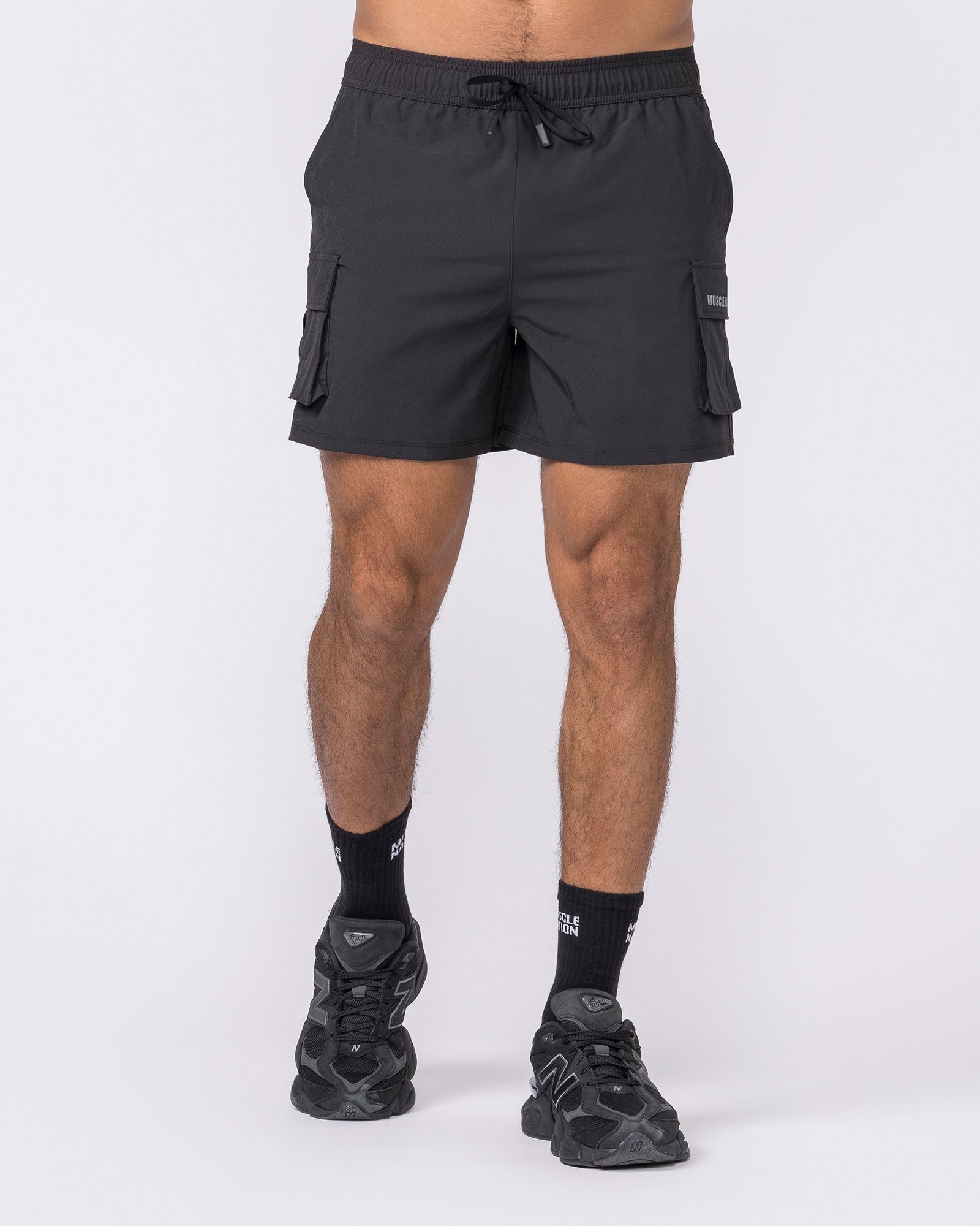Active Cargo 5" Shorts - Black