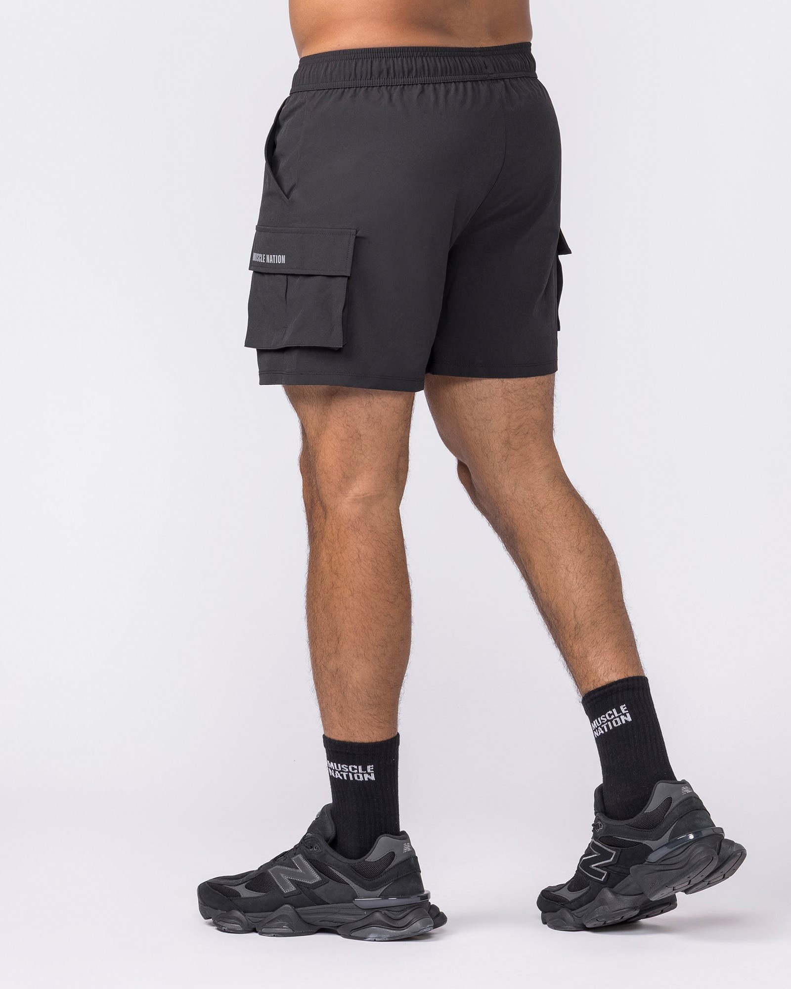 Active Cargo 5" Shorts - Black