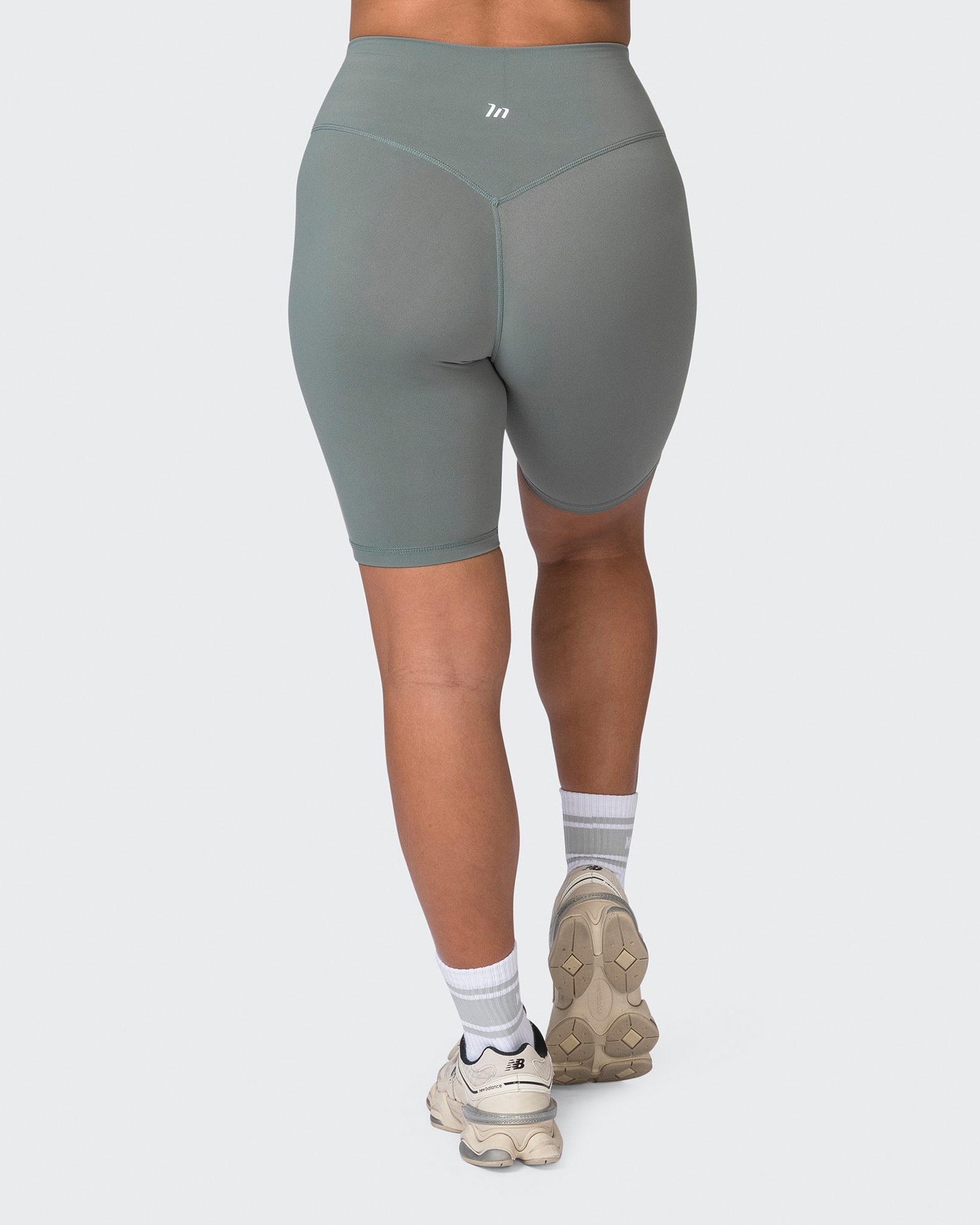 Ultra Signature Referee Length Shorts - Botanica