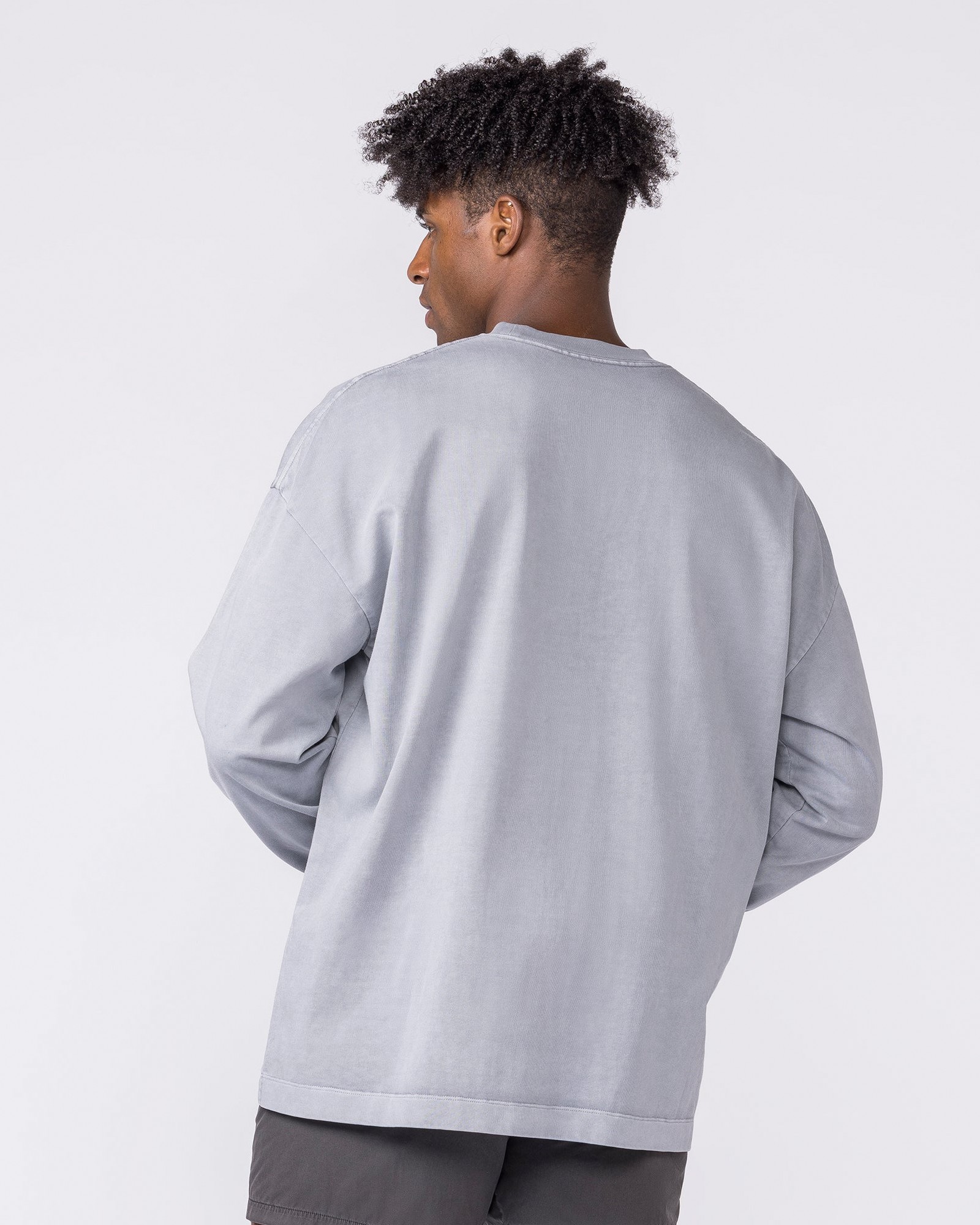 Essential Oversized Long Sleeve Vintage Tee - Washed Cement