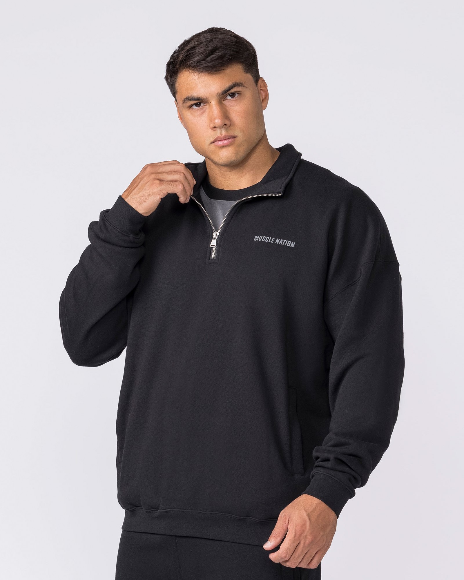 Essential Quarter Zip - Black