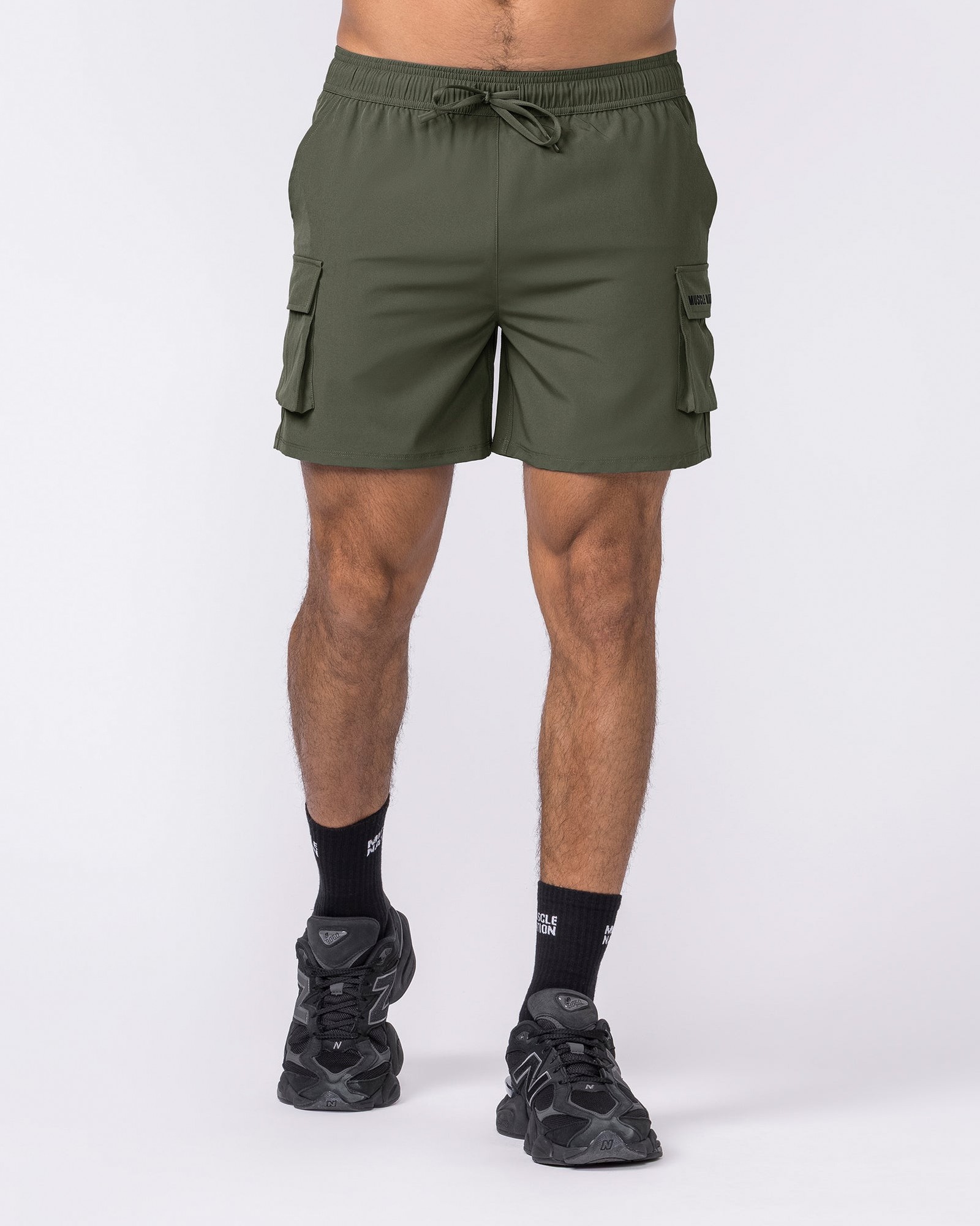 Active Cargo 5" Shorts - Dark Khaki
