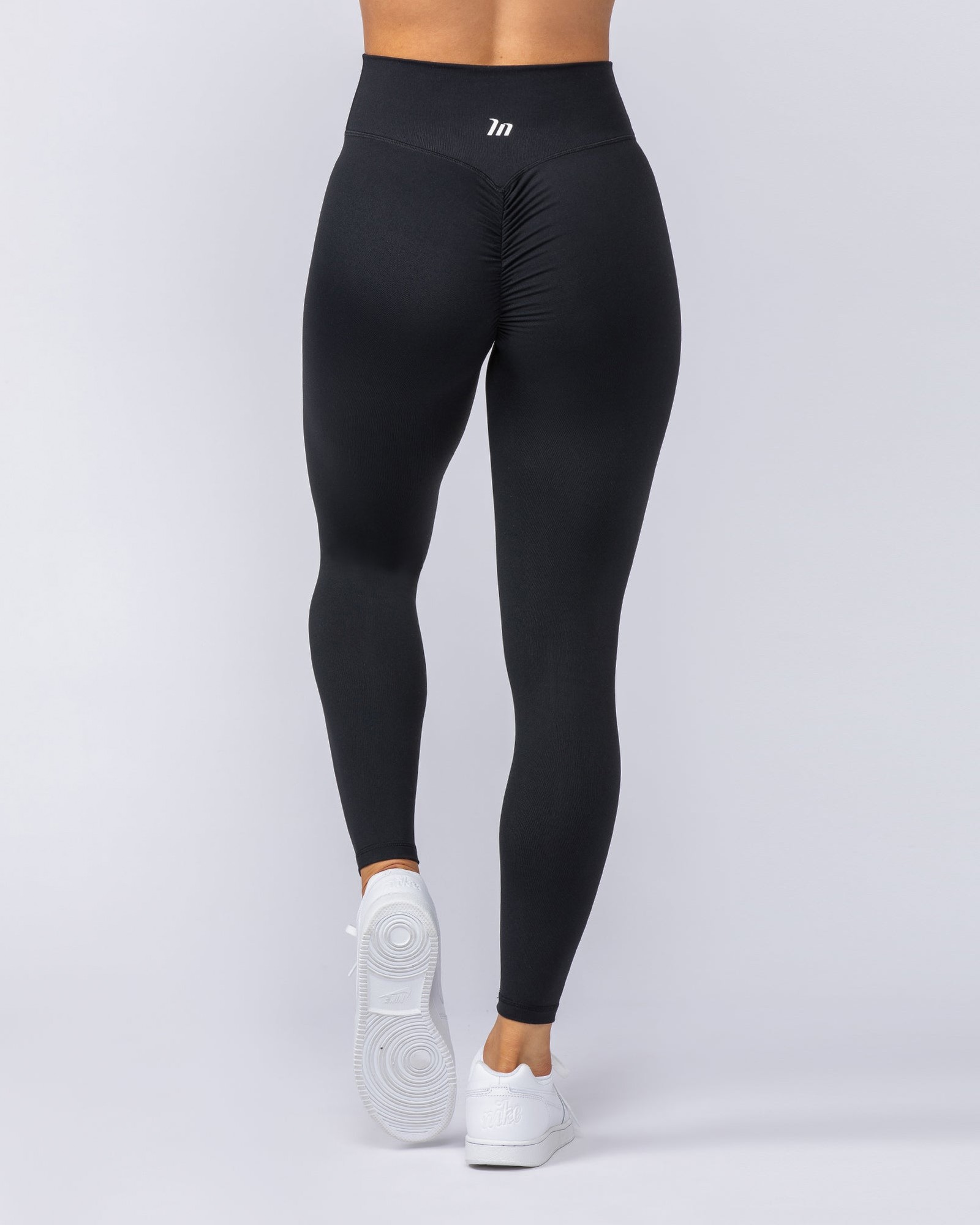 Instinct Scrunch Ankle Length Leggings - Black