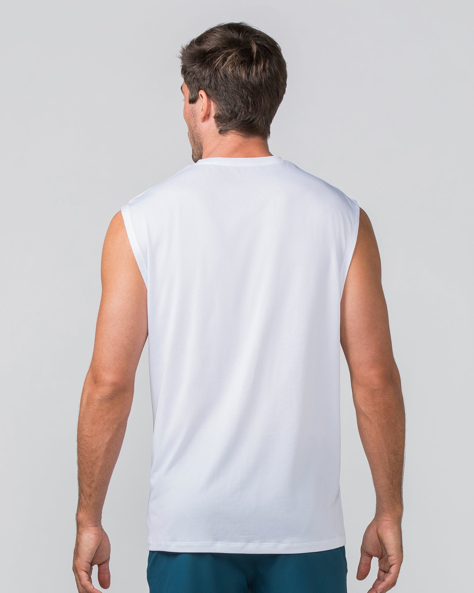 Relaxed Active Tank - White