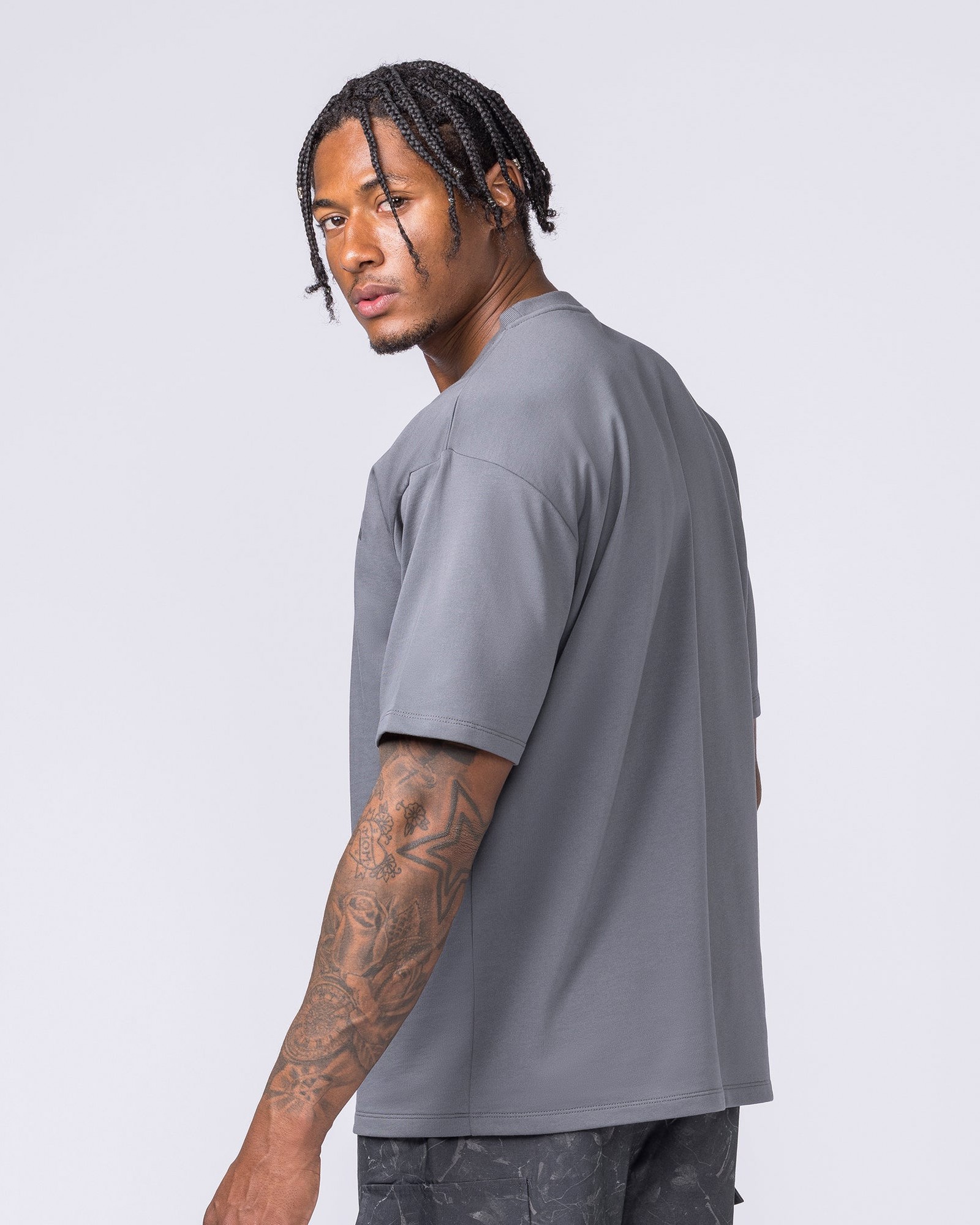 Essential Regular Fit Tee - Mid Grey