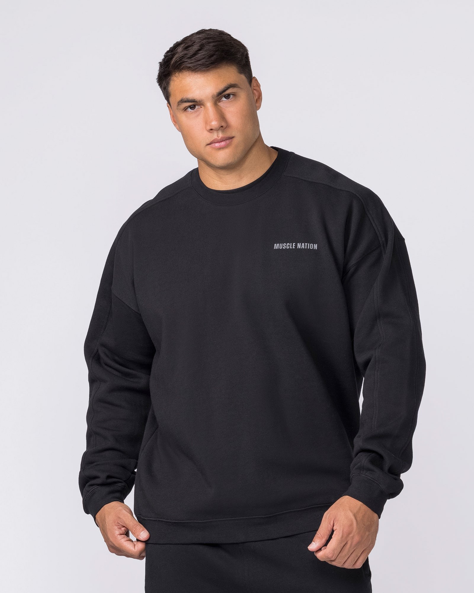Essential Crew Pullover - Black