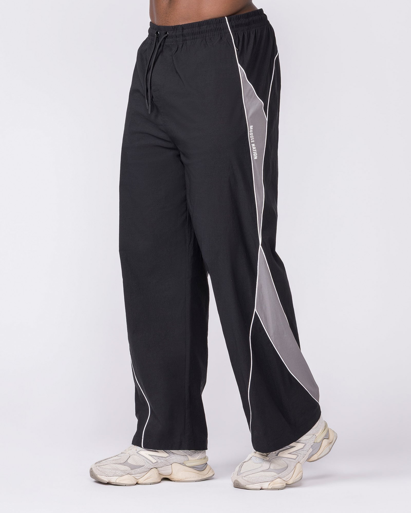 Command Windbreaker Pants - Black
