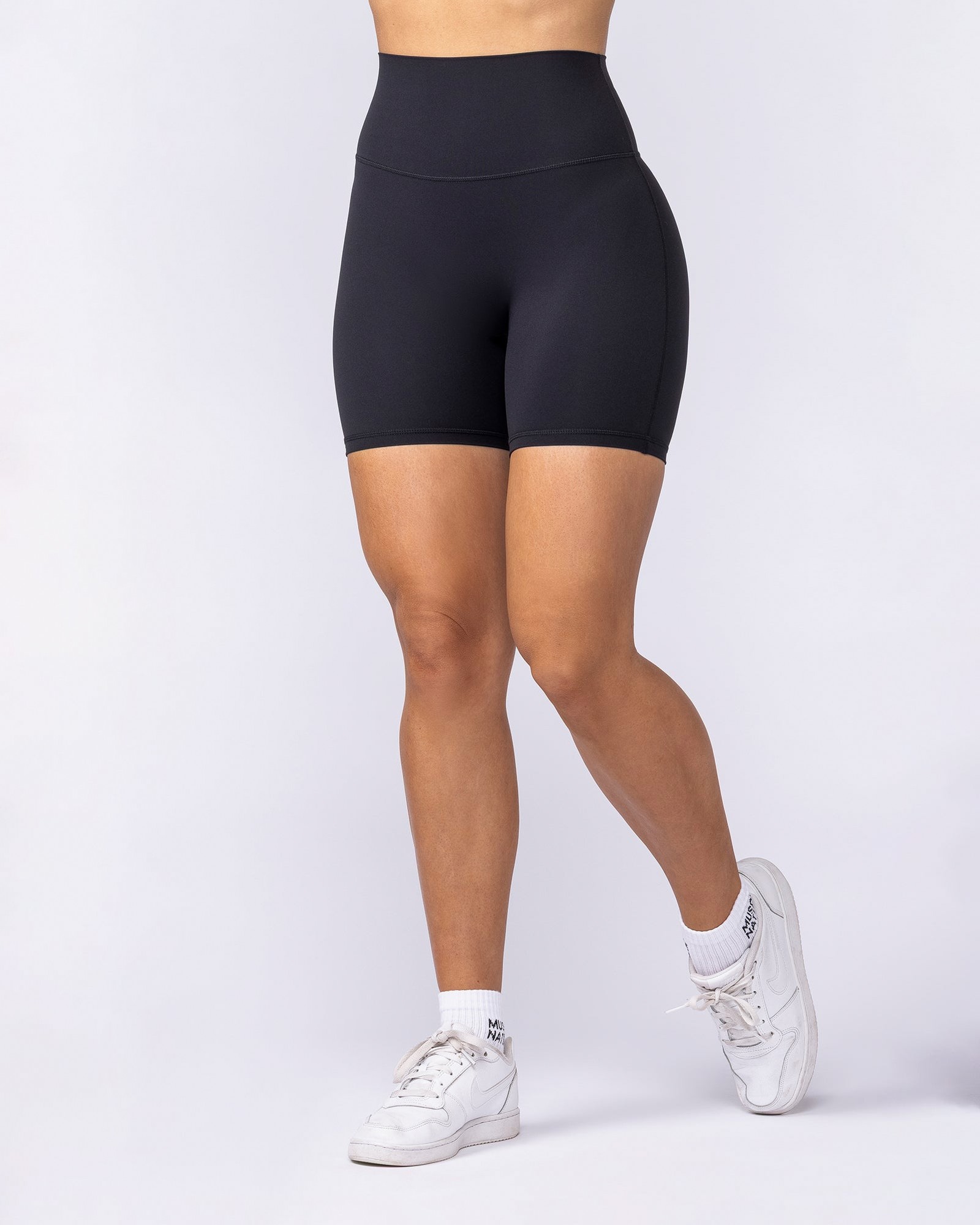 Aura Peachy High Invisible Scrunch Bike Shorts - Black