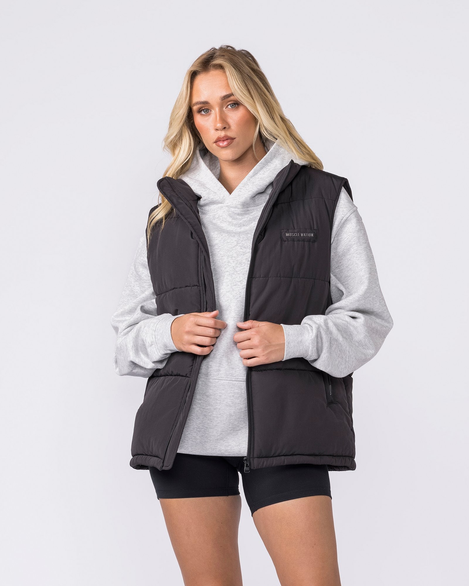 Essential Puffer Vest - Black