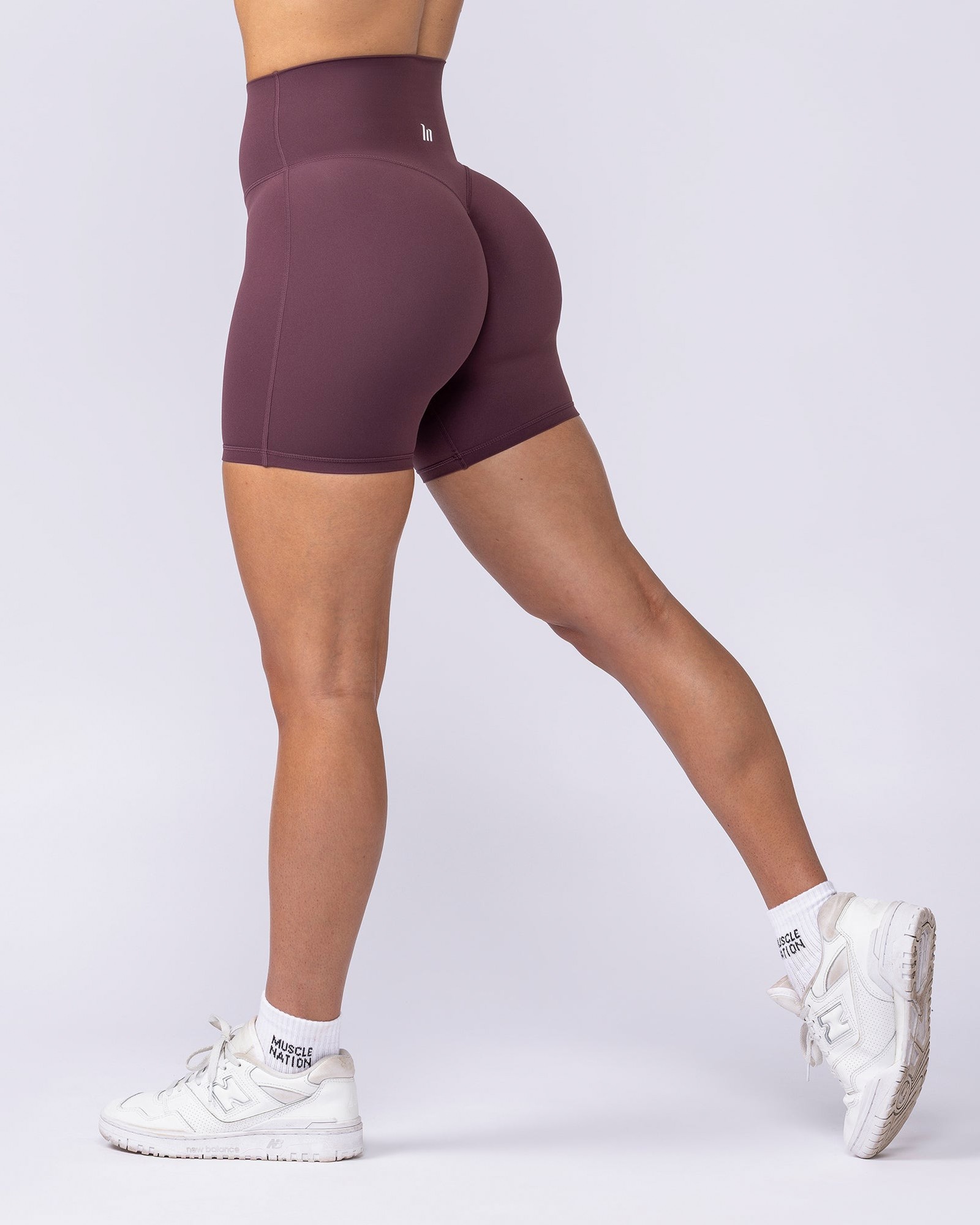 Aura Peachy High Invisible Scrunch Bike Shorts - Dark Cherry
