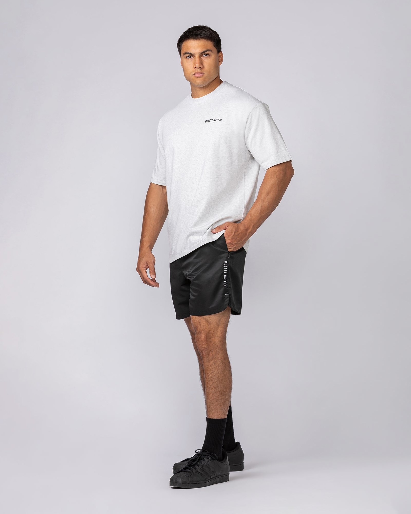 Standard Shorts - Black