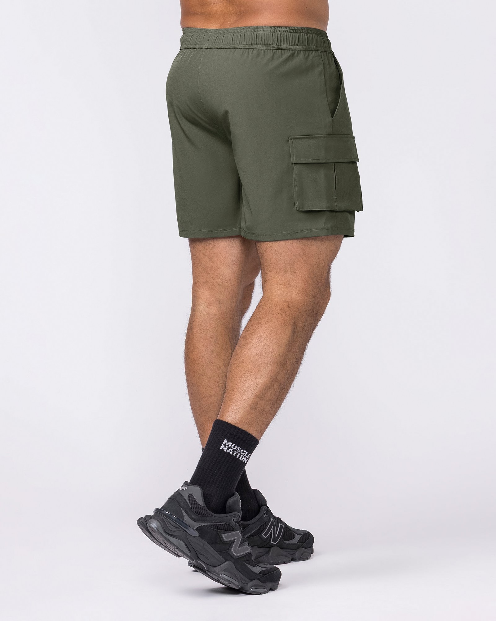 Active Cargo 5" Shorts - Dark Khaki