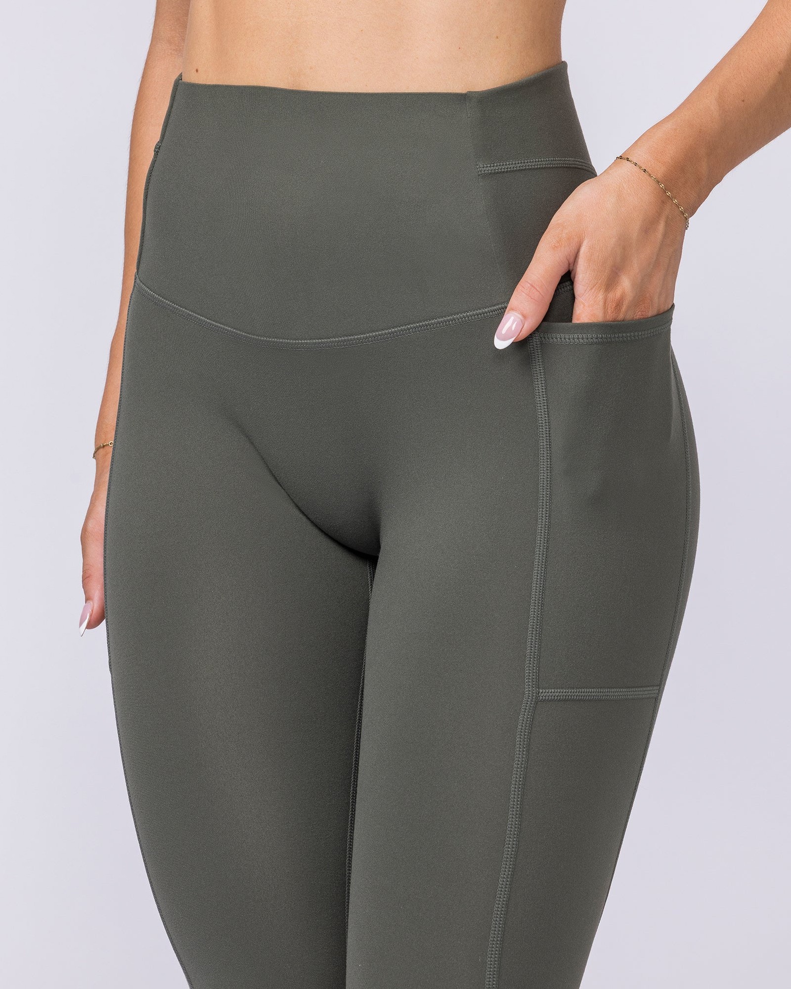Unrivalled Everyday Pocket Ankle Leggings - Eucalyptus