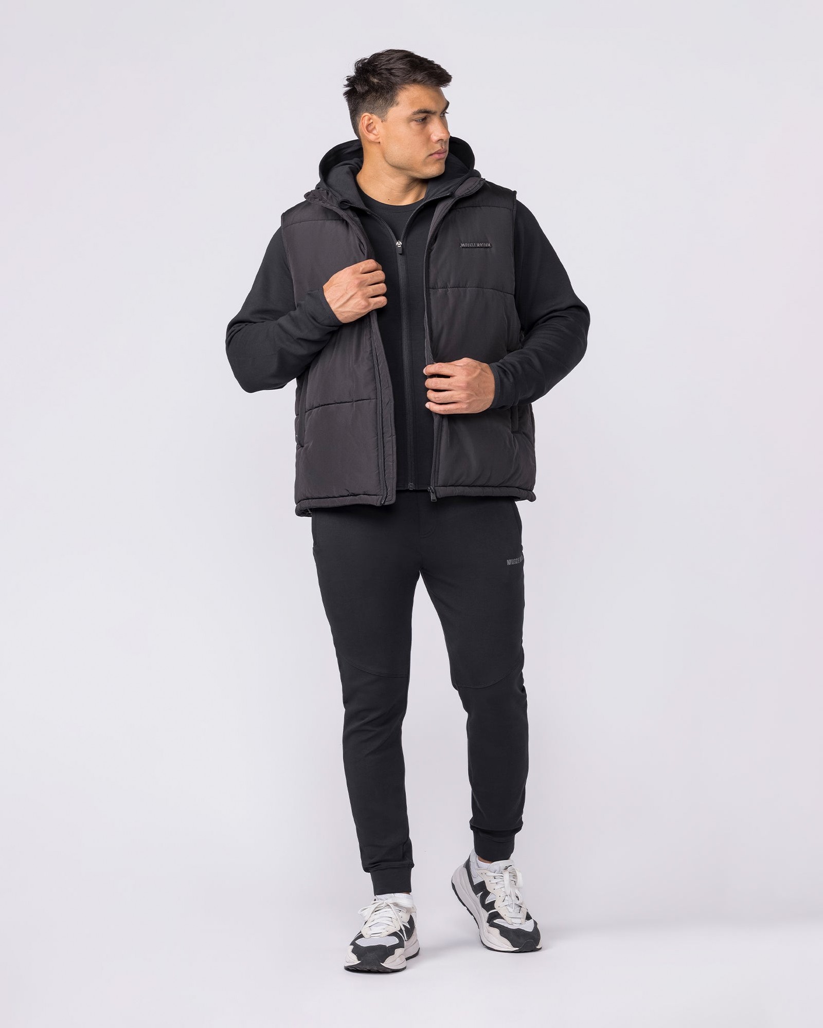 Essential Puffer Vest - Black